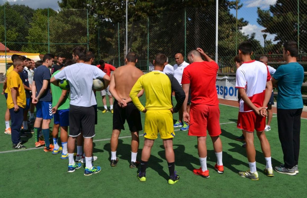 Echipa de handbal masculin joacă mâine cu CSM Făgăraş