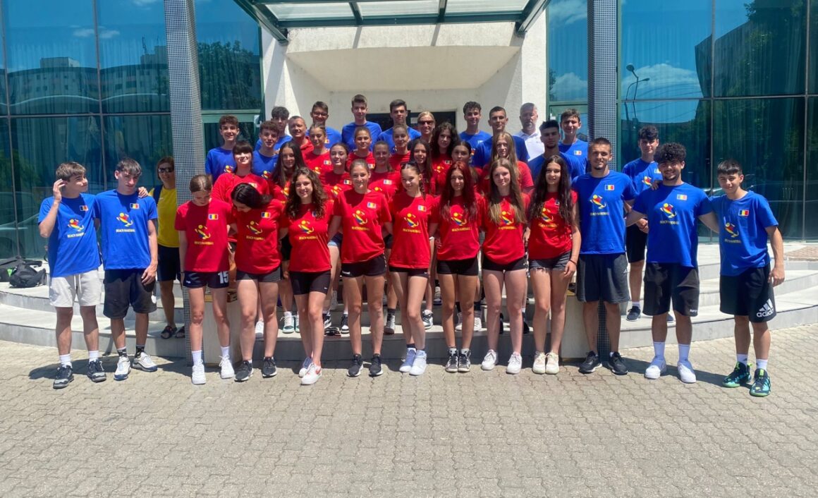Bianca Voicilă şi Denis Ştefan merg la Campionatul European de Beach Handball “U16” din Cehia!