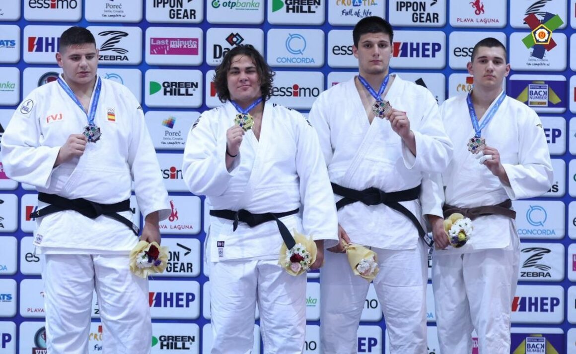 Alexandru Petre, medaliat cu bronz la Campionatele Europene de judo pentru cadeţi!