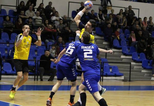 Meci cu miză dublă pentru echipa de handbal masculin! Meci cu miză dublă pentru echipa de handbal masculin!