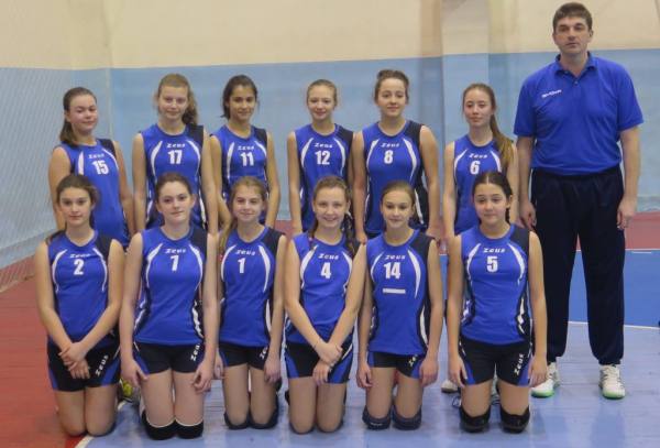 Echipa de volei „speranţe” fete, fără victorie în turneul semifinal de la Târgovişte