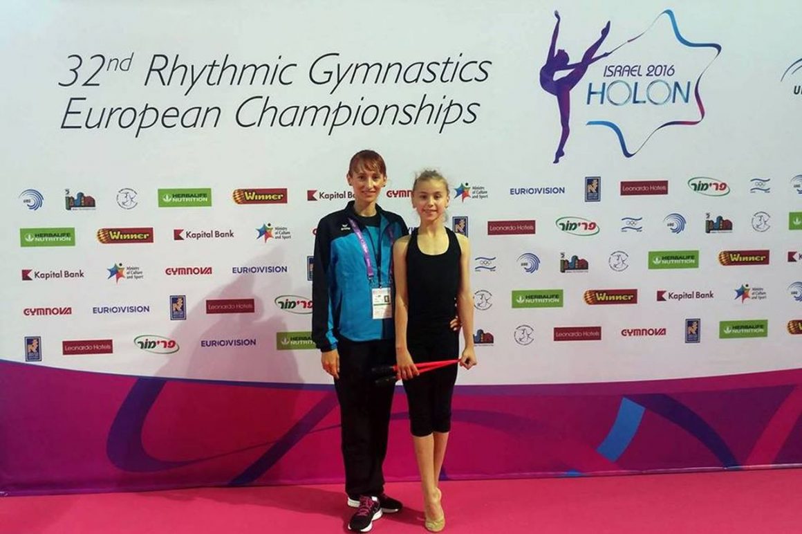 Denisa Stoian, evoluţii promiţătoare la Campionatele Europene de Gimnastică Ritmică!