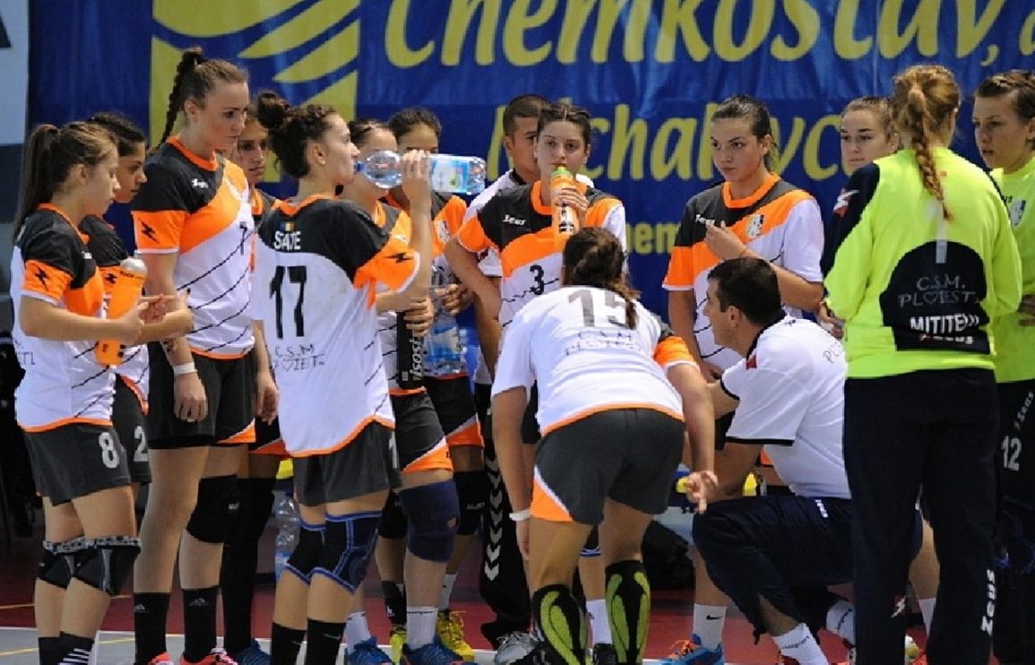 Mâine, deplasare la Cisnădie pentru echipa de handbal feminin!