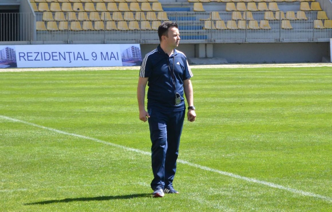 Echipa de fotbal juniori B a învins cu 5-3 liderul seriei, SCM Piteşti!