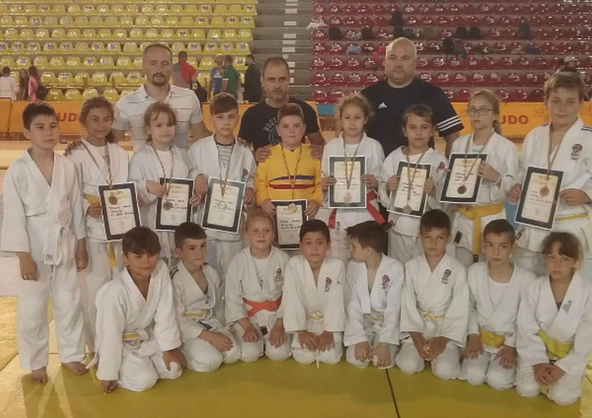 Copii de la CSM-CFR-CSŞ Ploieşti, 8 medalii la Finala Campionatelor Naţionale!