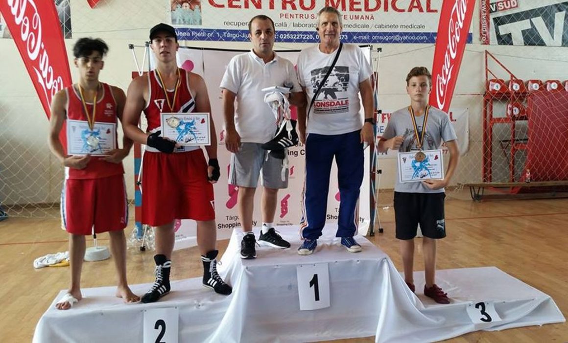 Boxerii de la CSM Ploieşti, trei medalii la Campionatul Naţional de Juniori!
