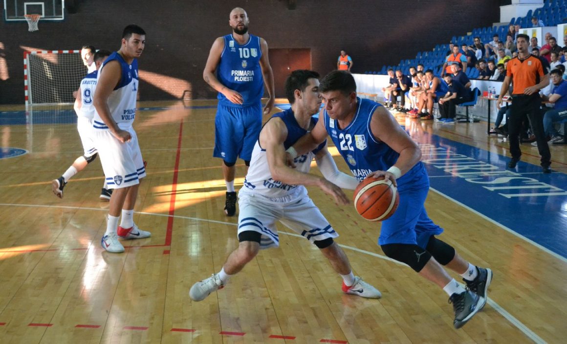 Debut perfect în Liga I de baschet masculin: CSO Voluntari – CSM Ploieşti 60-72!