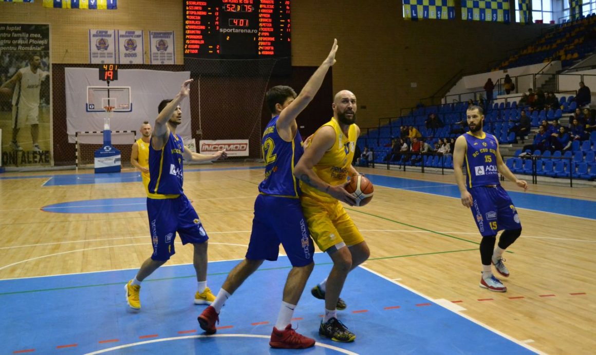 Echipa de baschet masculin, eşec în faţa „legiunii de români” a Sibiului!