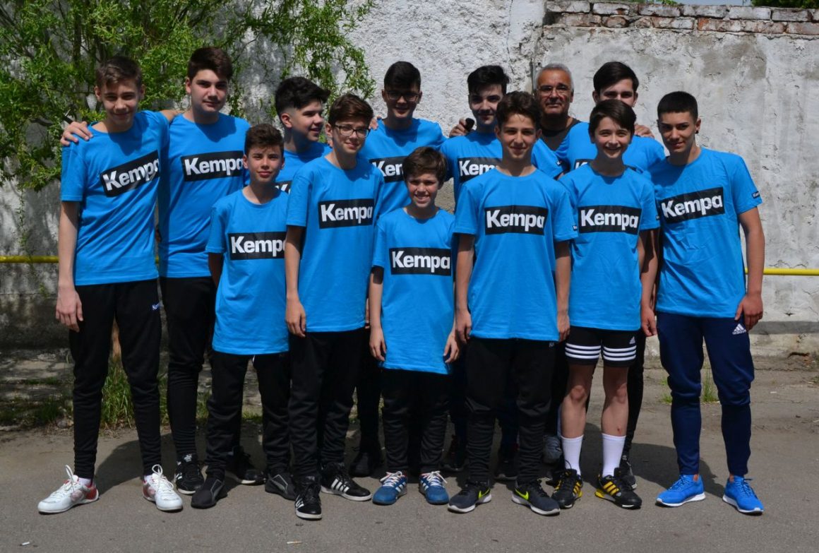 Echipa de handbal juniori 3 luptă la Turda pentru accederea la Turneul final!