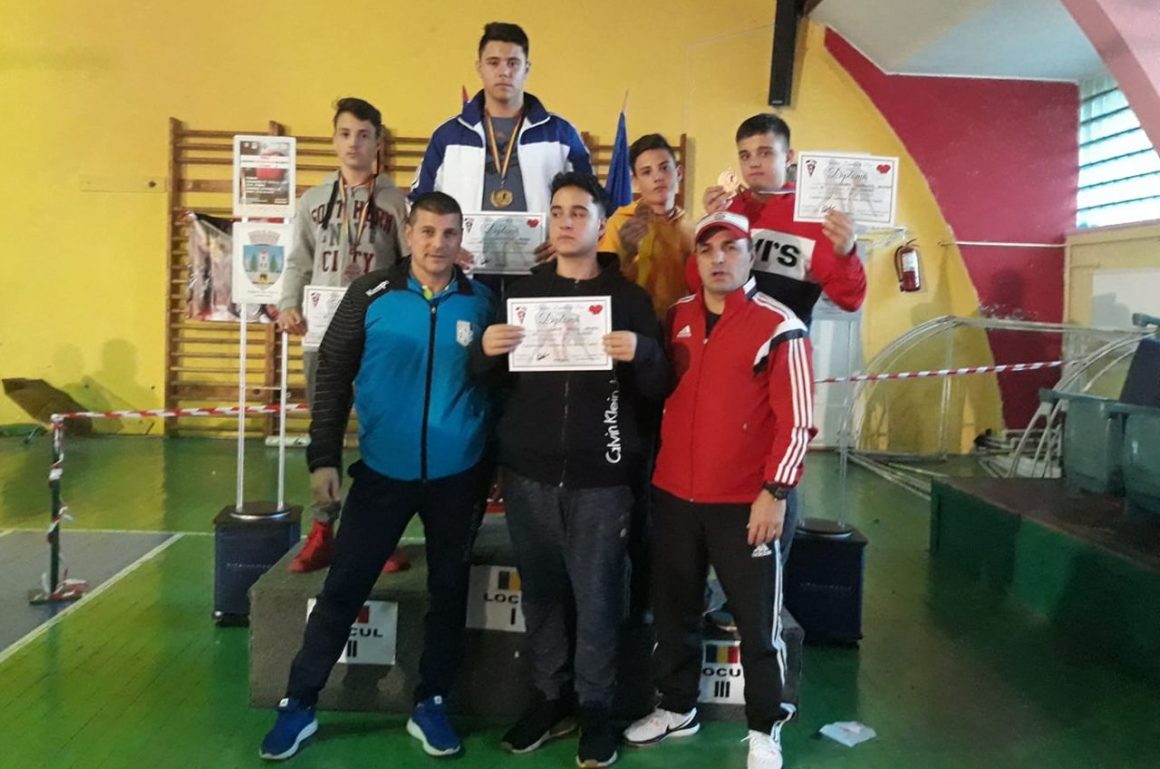 Boxerul Alexandru Constantin, campion naţional de cadeţi, la Satu Mare!