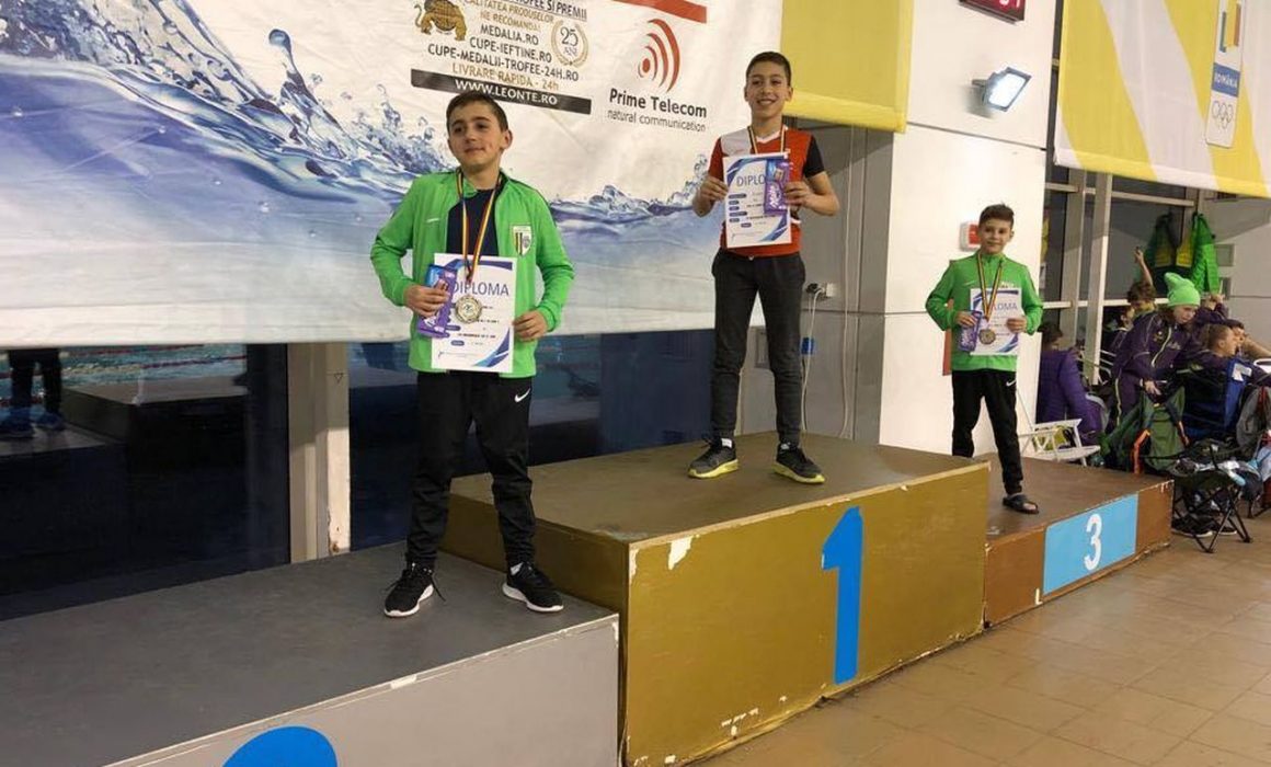 Înotătorii de la CSM Ploieşti, 3 medalii la Campionatul Naţional Regional, de la Izvorani!