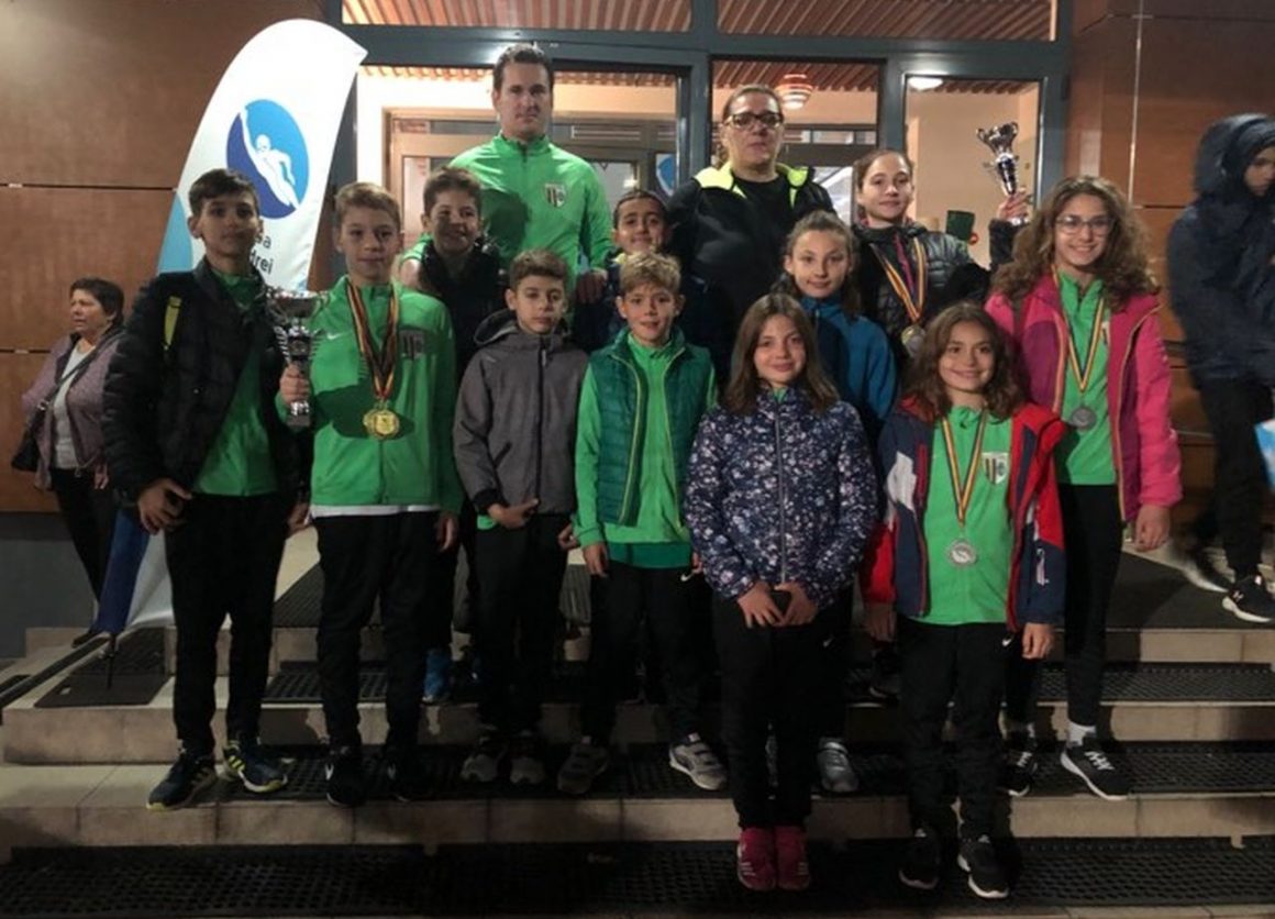 Înotătorii de la CSM Ploieşti, 20 de medalii obţinute, în weekend, la Cupa „Andrei Nicolescu”!