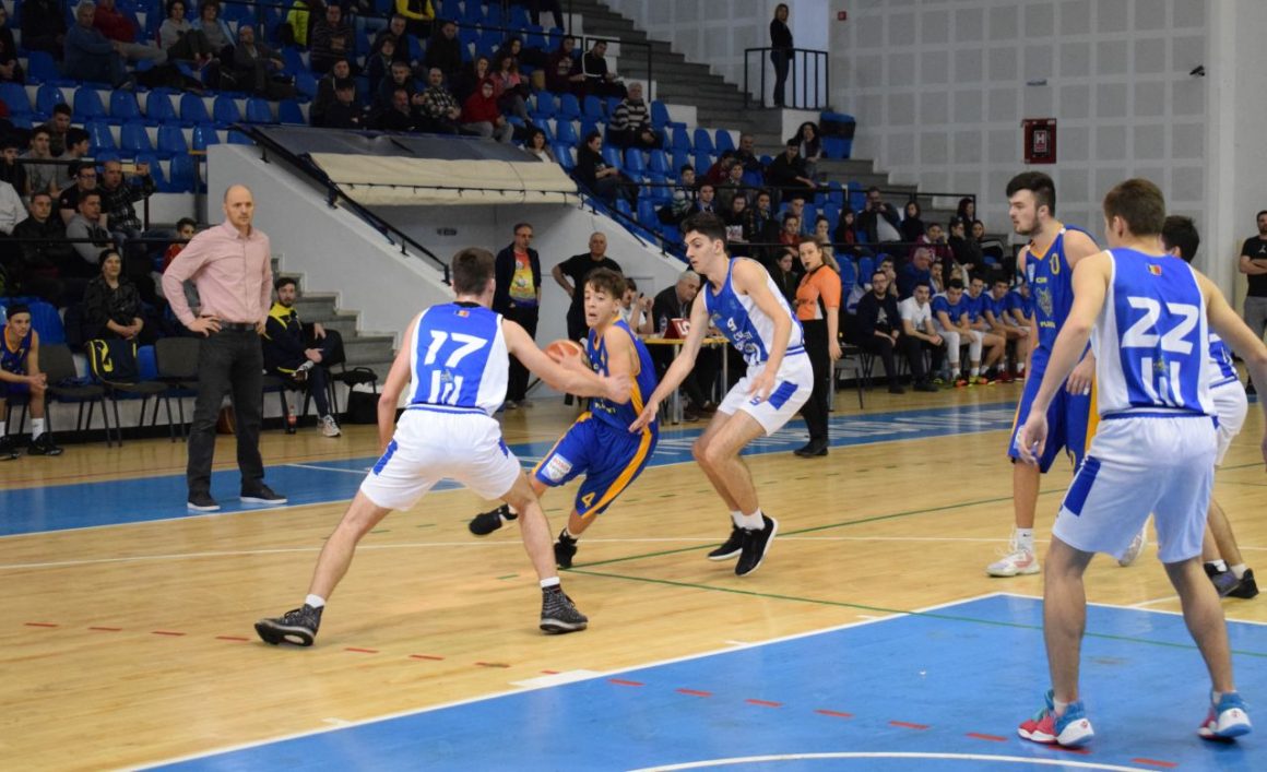 Echipa de baschet masculin, victorie cu „buzzer beater” în derbiul cu CSU Ploieşti!