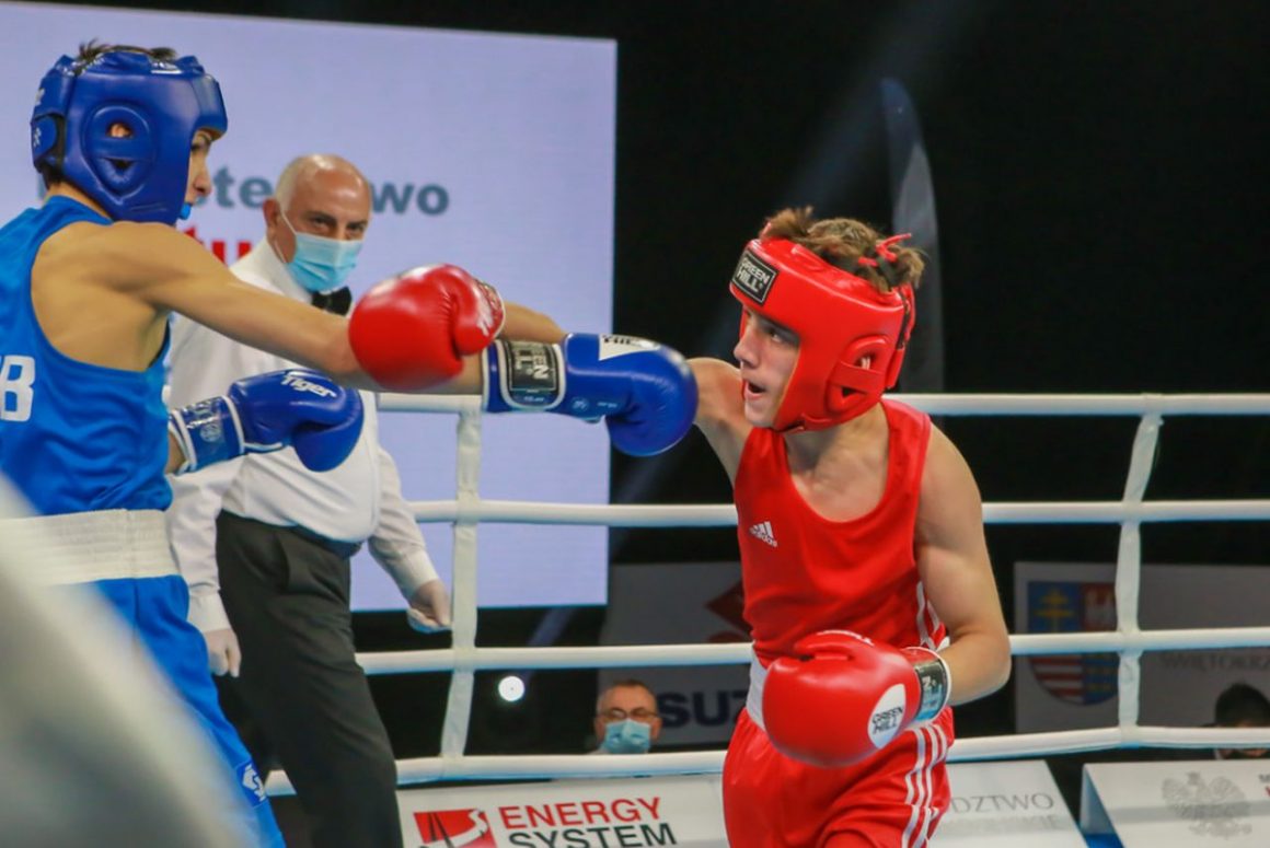 Boxerul Marian Ghinoiu s-a oprit în optimile de finală ale Campionatului Mondial de Tineret