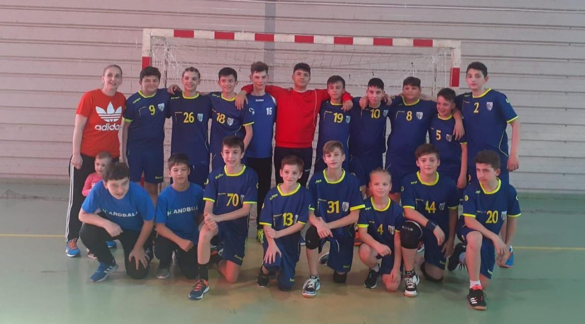 Echipa de handbal juniori IV s-a calificat pentru Faza Semifinală a campionatului!