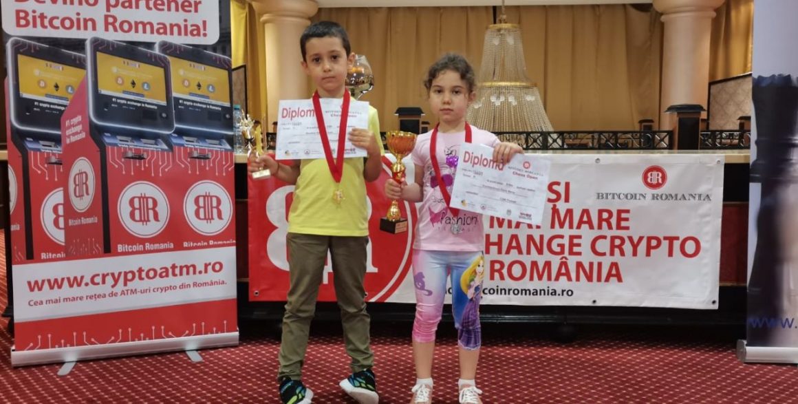 Şahiştii de la CSM Ploieşti, de 5 ori pe podium la „Bitcoin Romania Chess Open”!