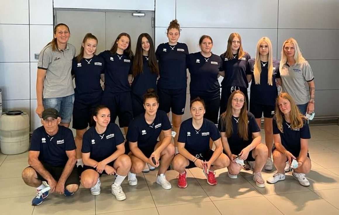 Karina Munteanu participă cu naţionala României la FIBA Women’s U16 European Challengers 2021!