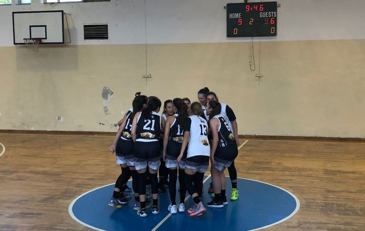 Echipa de baschet fete U16, victorii la scor şi în Turneul 2 al campionatului!