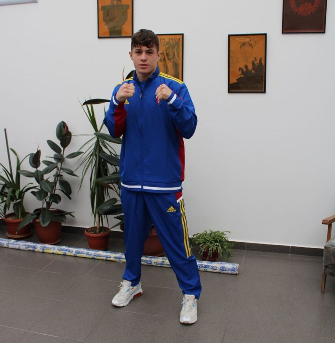 Iulian Dumitrescu s-a calificat în „optimile” Campionatelor Europene de Tineret de la Budva!