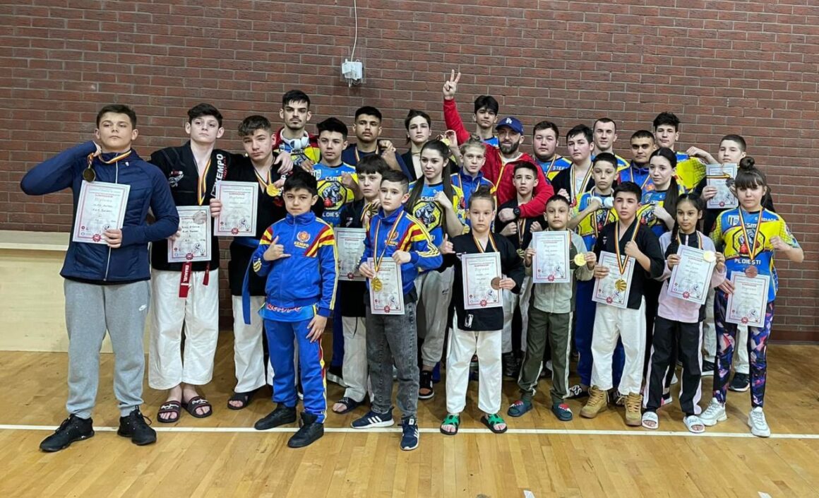 Kempo: CSM Ploieşti, 21 medalii obţinute la Campionatul Naţional de Grappling!