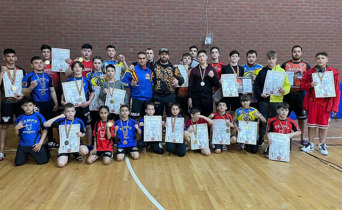 Kempo: 36 de medalii obţinute la Campionatul Naţional de Grappling No-Gi şi Sumo!