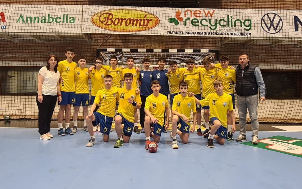 Handbal, juniori 3: debut cu înfrângere la Turneul Final Valoare de la Râmnicu Vâlcea