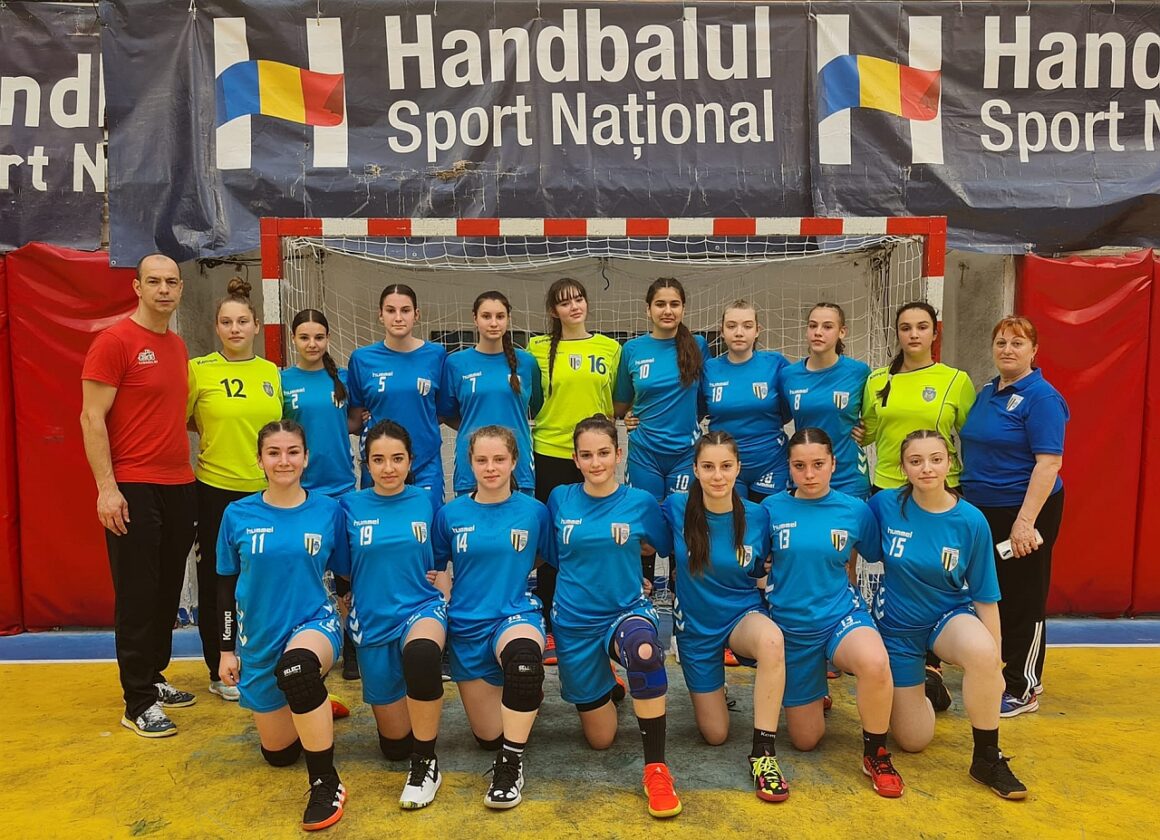 Handbal, junioare 3: victorie cu punctaj maxim pe terenul Ştiinţei Bucureşti!