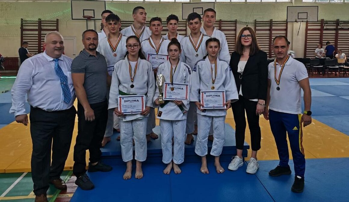 Sportivii de la CSM-CFR-CSŞ Ploieşti, 10 medalii obţinute la Campionatele Naţionale Şcolare „U18”!