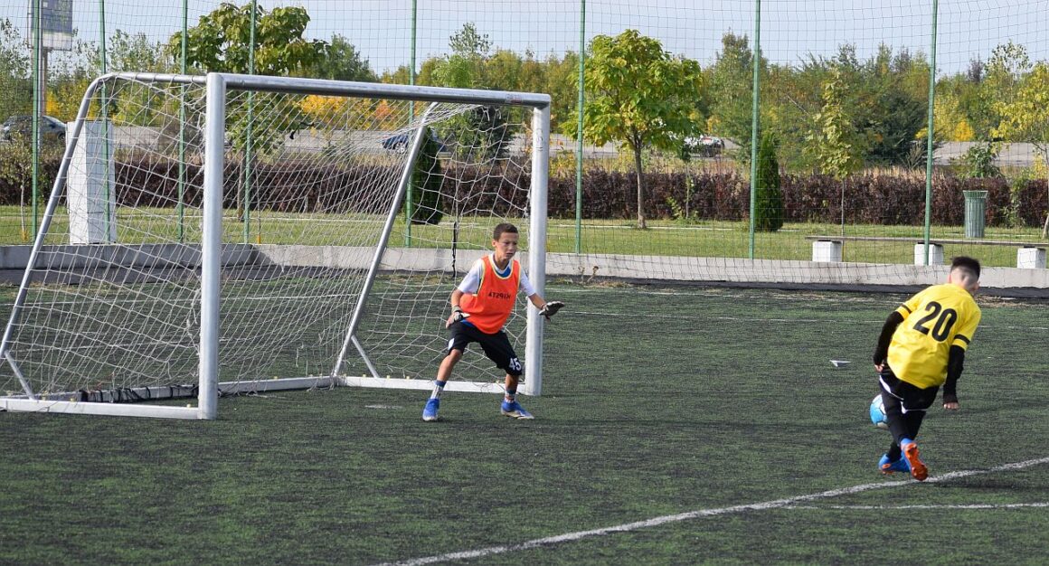 Fotbal: weekend cu victorii pe linie pentru juniorii mici ai clubului!