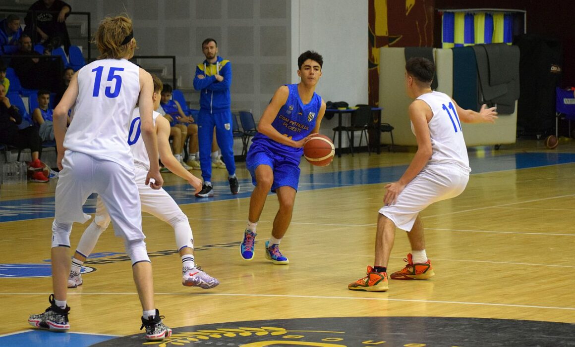 Weekend cu victorii clare pentru echipele de baschet U14 şi U16 ale CSM Ploieşti!
