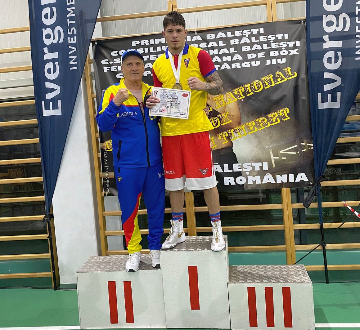 Boxerul Iulian Dumitrescu, campion naţional de seniori la categoria „86 kg”!