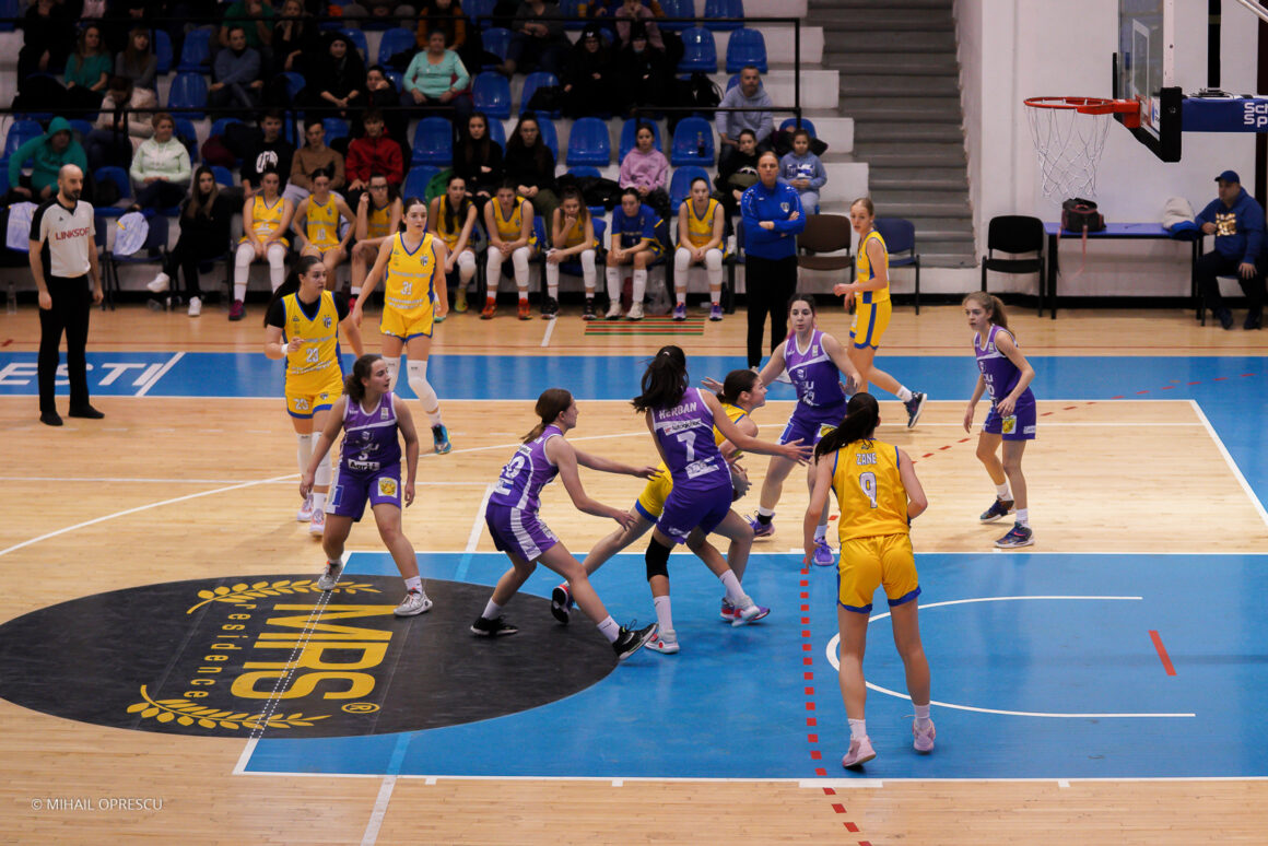 Turneu cu două victorii pentru echipa de baschet fete „U18” a CSM Ploieşti!