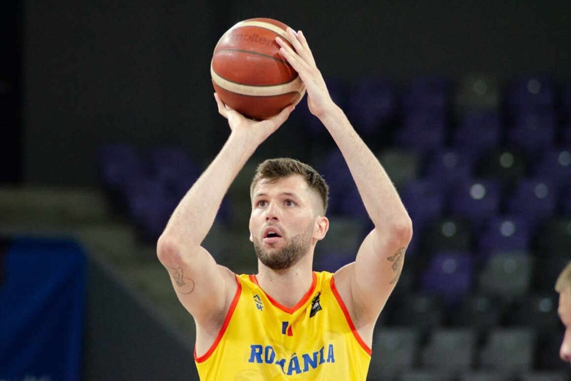 Baschet: Bogdan Popa, cel mai bun marcator al României în victoria cu Albania, 72-63!