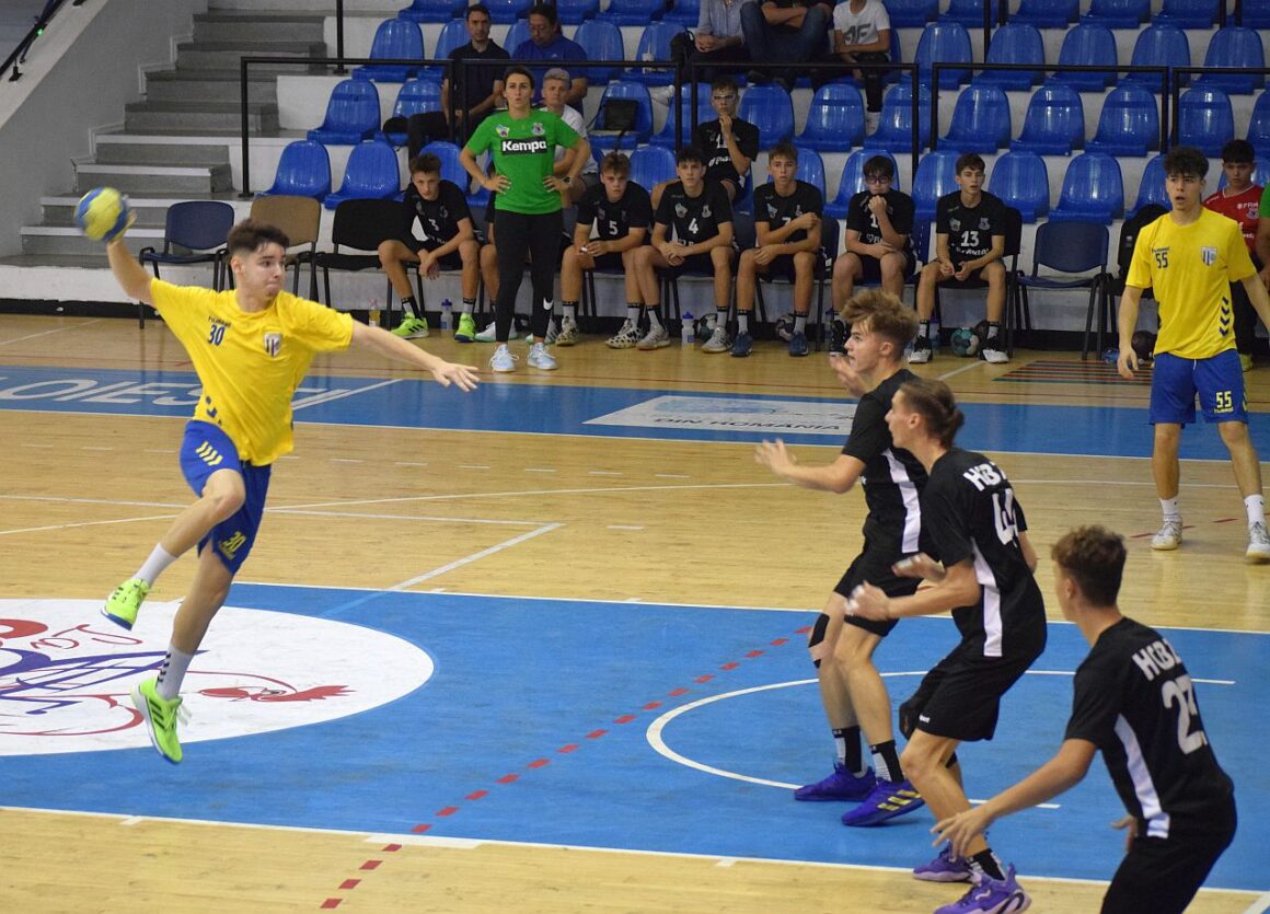Weekend cu 3 succese şi o înfrângere pentru echipele de handbal juniori ale CSM Ploieşti!