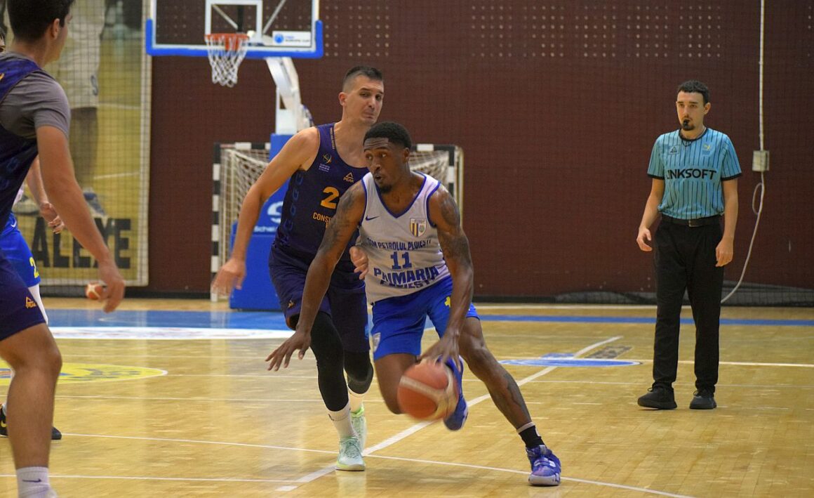 Victorie în ultimul amical din presezon: CSM Petrolul Ploieşti – CSM Focşani 73-56!