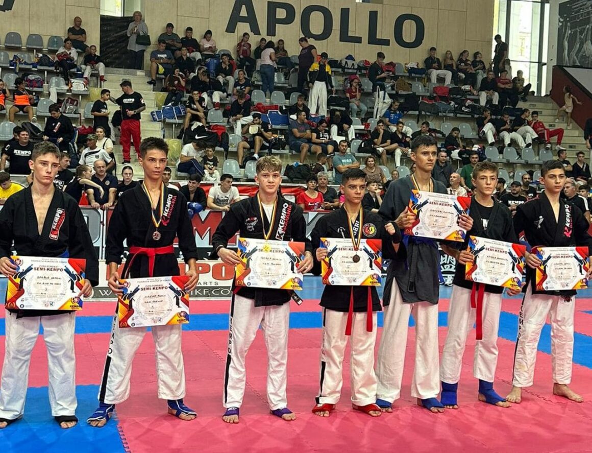 Cinci medalii pentru sportivii de la CSM Ploieşti la Cupa României la Semi-Kempo!