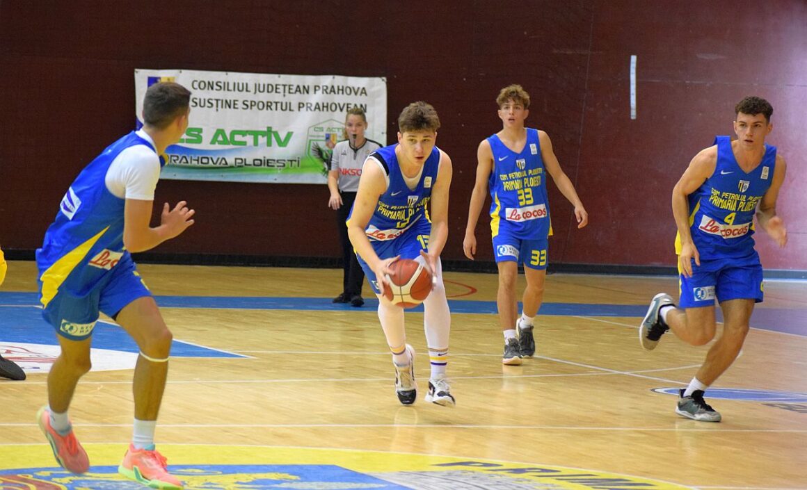 Baschet: CSM Petrolul Ploieşti U16, succes facil cu CSŞ Târgovişte, 97-54!