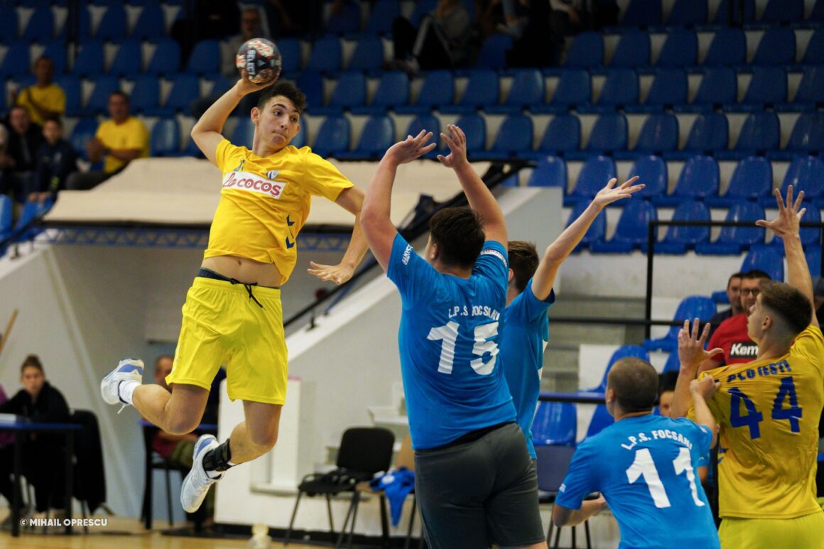 Handbal: Alex Popescu, convocat din nou la „naţionala” de cadeţi a României!