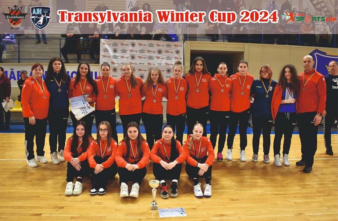 Echipa de handbal J2 a CSM Ploieşti, pe locul al 2-lea la „Transylvania Winter Cup”!