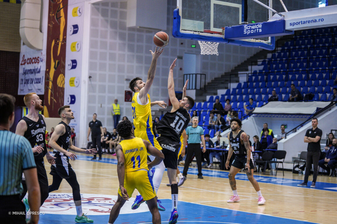 CSM Petrolul Ploieşti, start fără emoţii în seria cu Laguna: 81-65 în primul meci!