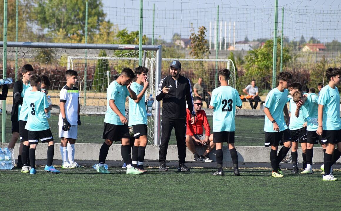 Echipa de fotbal juniori C s-a calificat în play-off-ul campionatului judeţean!