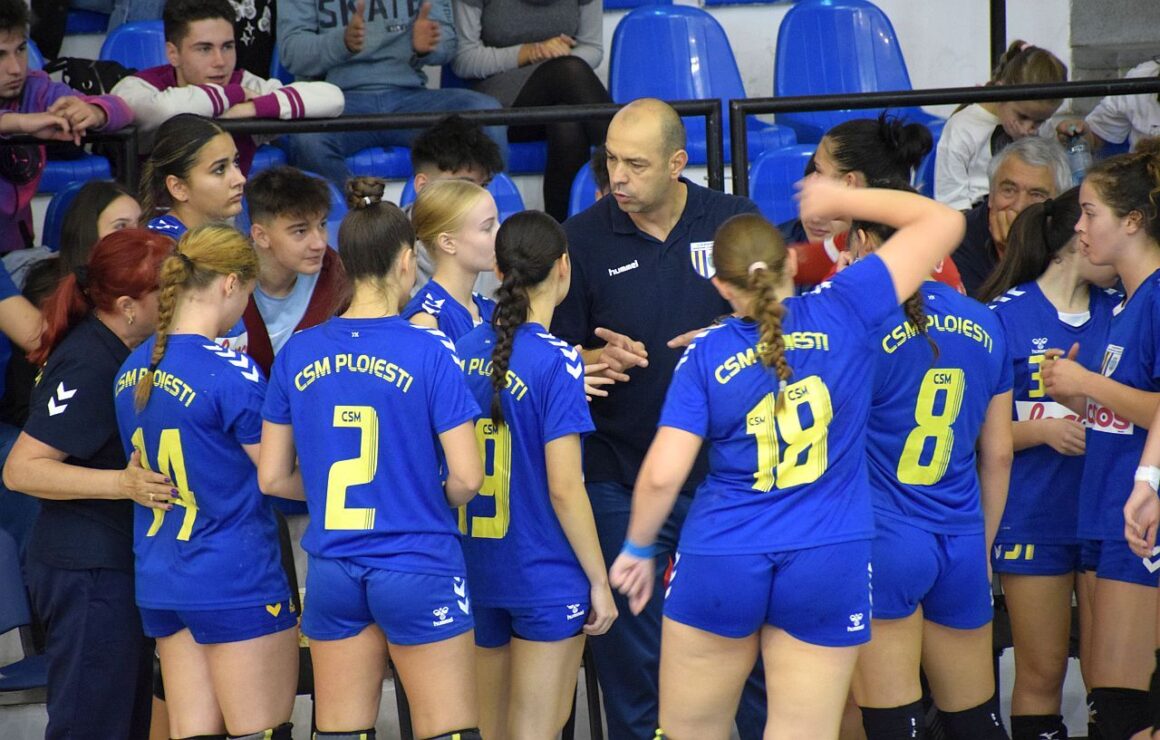 Echipa de handbal junioare 2, pas greşit în „Olimpia”, cu CSM Galaţi