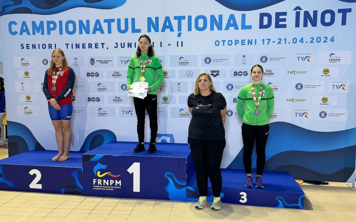 Înot: Briana Păun, campioană naţională de seniori la vârsta de 14 ani!