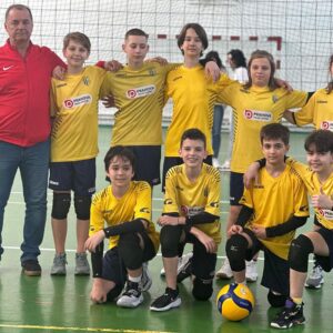 Echipa de minivolei băieţi s-a oprit în Faza Semifinală a campionatului