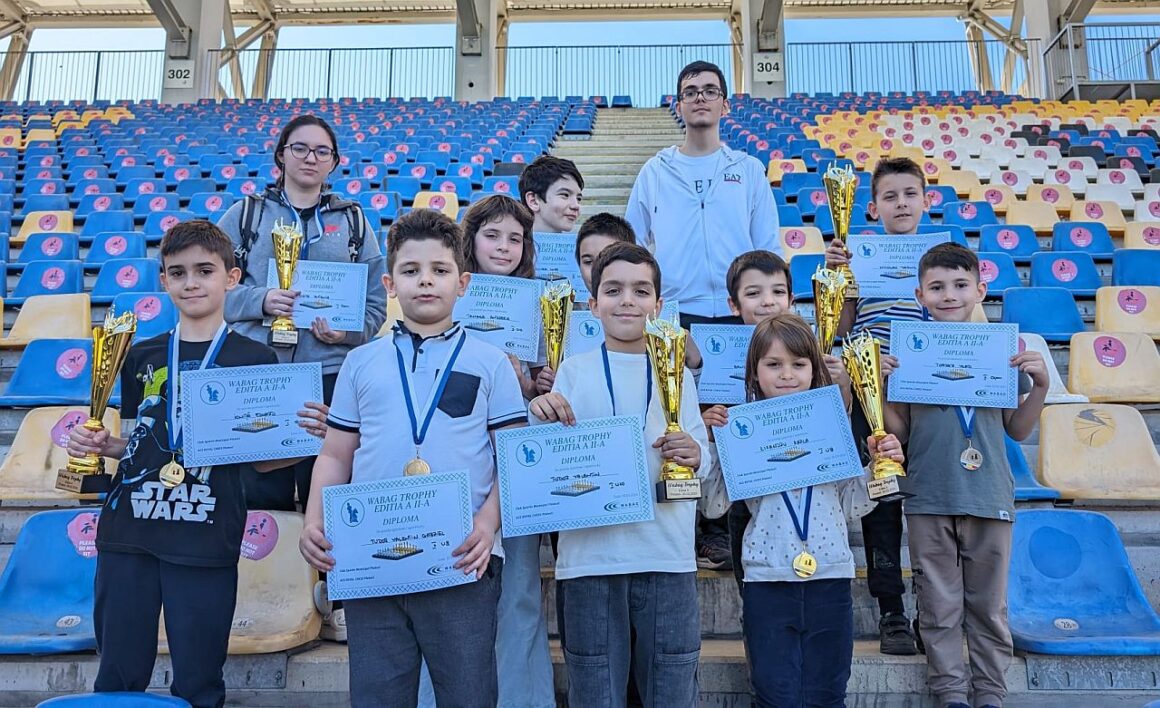 Weekend cu 9 medalii pentru sportivii secţiei de şah a CSM Ploieşti!