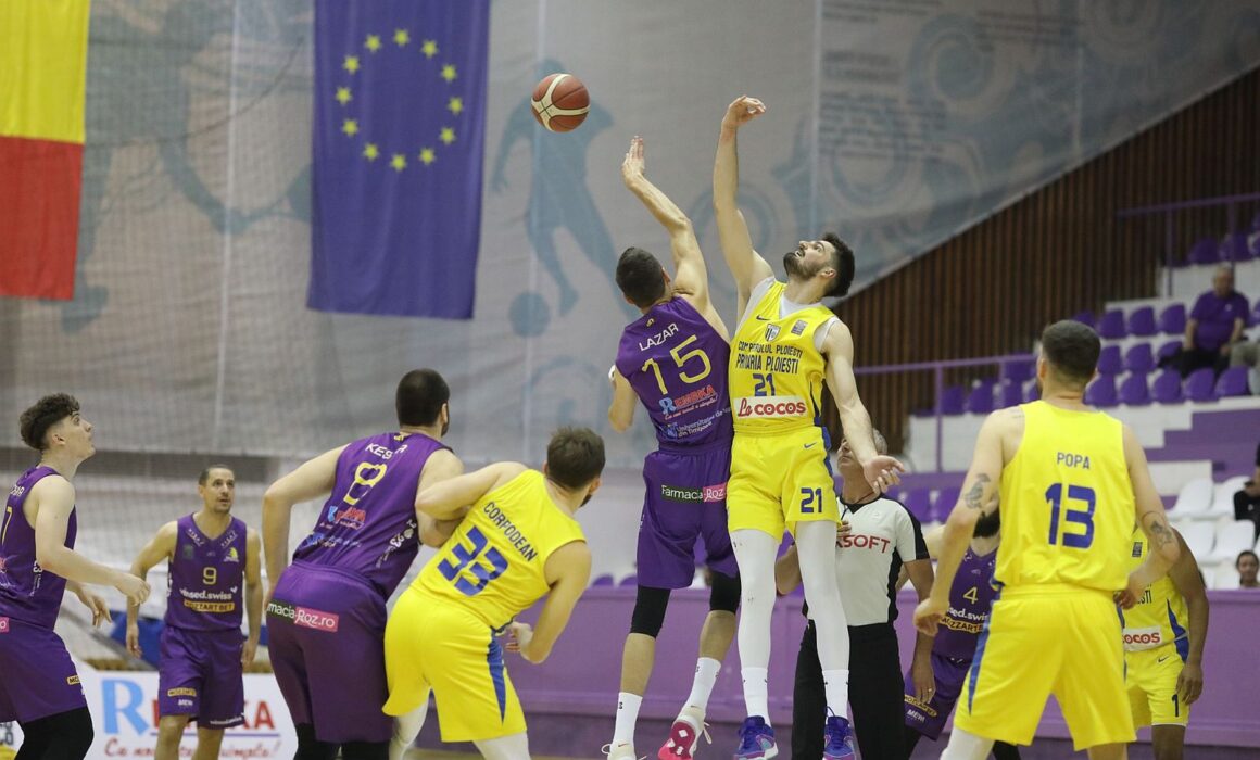 Meciul 2, tot… ei: SCM Timişoara – CSM Petrolul Ploieşti 74-69 (18-18, 13-10, 19-12, 24-29)