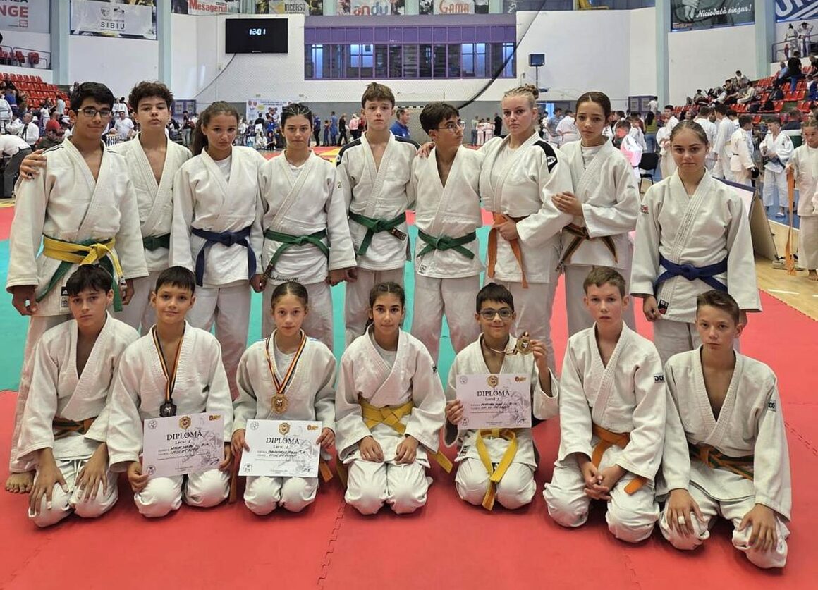 Judoka de la CSM-CFR-CSŞ Ploieşti, 9 medalii obţinute la „Cupa Temerarul”, de la Sibiu!