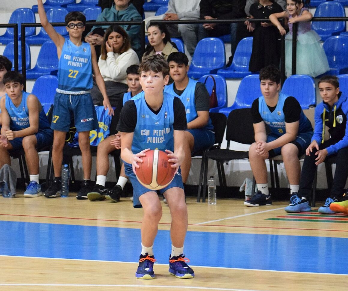 Baschet: Andrei Savu, convocat la prima acţiune a lotului naţional 2012!