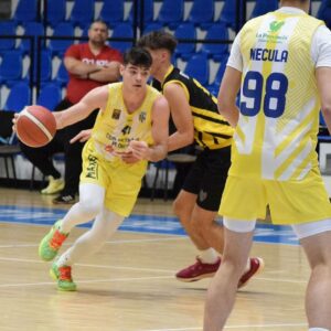 În formulă restrânsă, CSM BBA Petrolul 2 Ploieşti pierde la Agronomia Bucureşti: 82-94