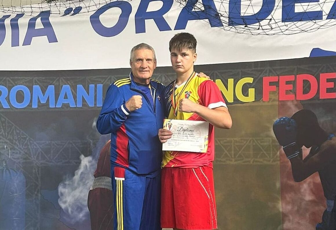 Elvir Dinu, eliminat în primul tur la Campionatul European de Box „U17”